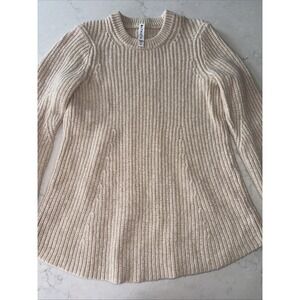 Athleta Sierra Crew Neck Womens S Sweater Pullover Chunky Knit Fisherman Beige
